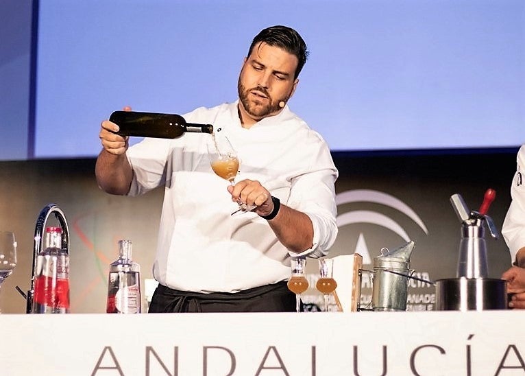 Buena acogida a la nueva formula de Xanty Elias en Acanthum