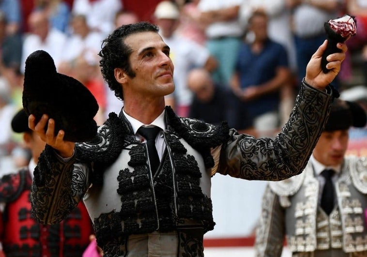 Morenito de Aranda se impone con buen toreo a una encastada corrida de Peñajara