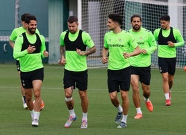 Pellegrini cuenta con todos menos los tres lesionados y Aitor para el Espanyol - Betis