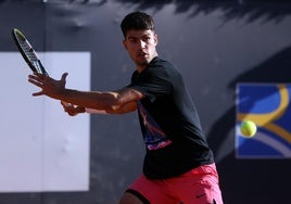 Carlos Alcaraz - Dusan Lajovic : horario, canal de televisión y dónde ver online el partido del Masters 1.000 de Roma