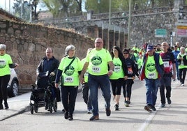 La carrera solidaria de APAT, en imágenes