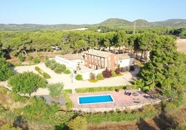 La Toscana valenciana que encandila a franceses y alemanes para comprar una casa entre montaña y mar