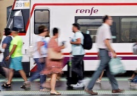 Estos son los trenes de Cercanías que dejarán de salir y llegar a la Estación del Norte de Valencia