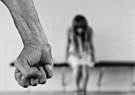 El número de víctimas de violencia de género en la Comunidad con protección o medidas cautelares se reduce hasta las 1.879