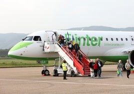Binter hace despegar los pasajeros del aeropuerto de Córdoba, que se triplicaron en abril