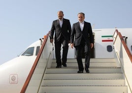 Irán y EE.UU. reafirman su apuesta por la diplomacia tras un tercer encuentro «más serio»