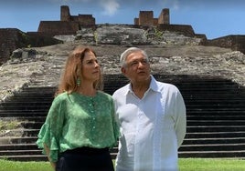 La esposa de López Obrador pide información para residir en España por motivos académicos
