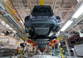 Las fábricas  de automóviles recuperarán la actividad a lo largo del día tras el apagón masivo