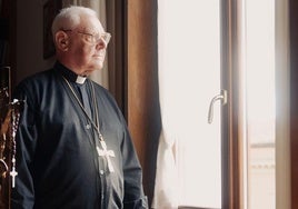 Gerhard Müller : «El Papa tiene que ser fiel al magisterio de la Iglesia, no puede hacer lo que quiera»