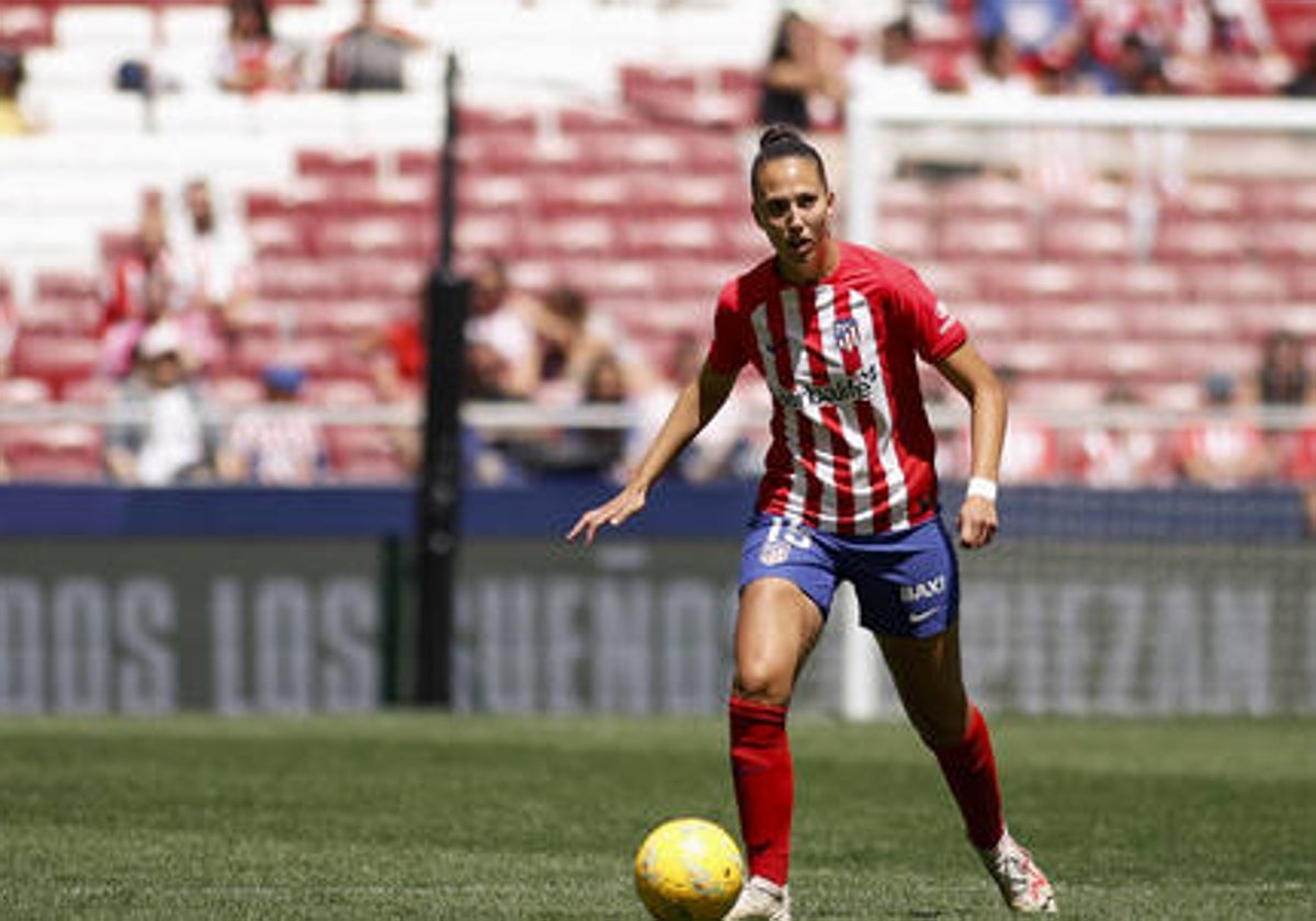 Cinta Rodríguez en un encuentro disputado con la camiseta del Atlético de Madrid