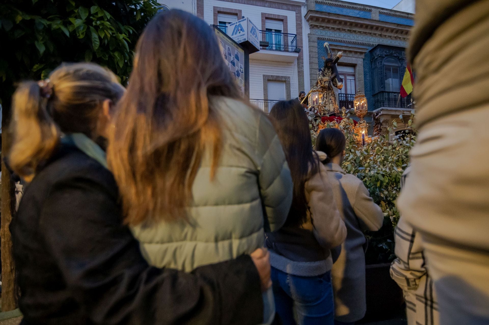 Madrugá de Huelva: Éxtasis de felicidad con el Nazareno y su Madre de la Amargura