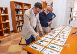 El Archivo Histórico Municipal de Cádiz recibe 24 dibujos de túnicas de Hermandades y Cofradías de la ciudad