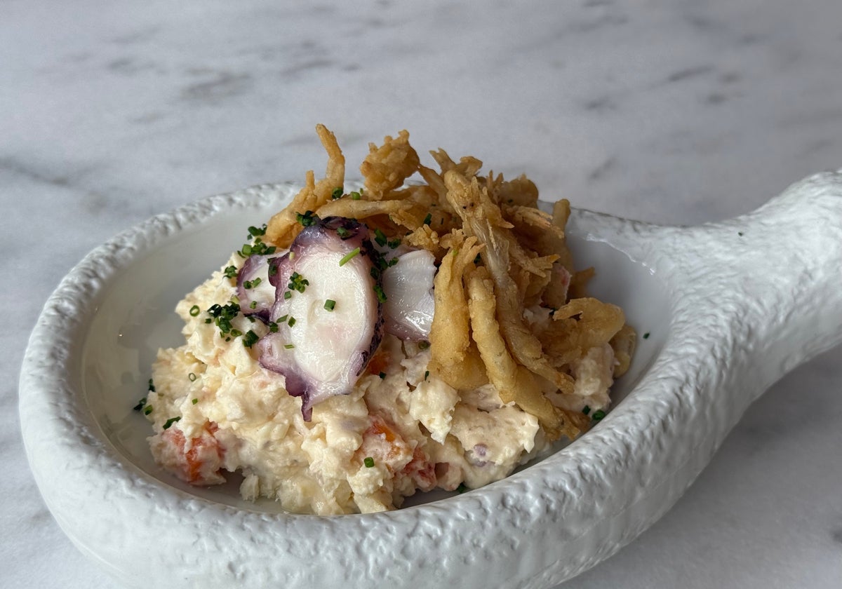 Ensaladilla de pulpo y gambas de la Vermutería del Sherry