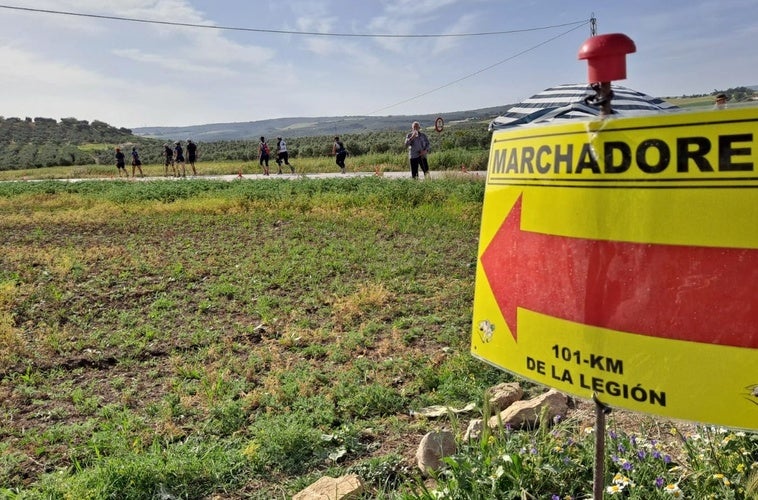 Los 101 km de la Legión regresan con 9.000 valientes y una dosis de épica por las sierras de Cádiz y Ronda