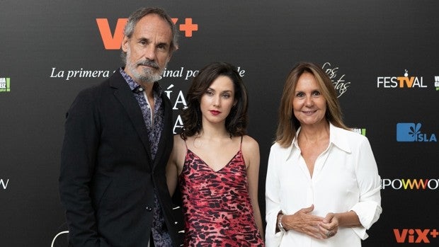 María Dueñas desvela cómo es 'Los artistas', su primera serie escrita directamente para la televisión